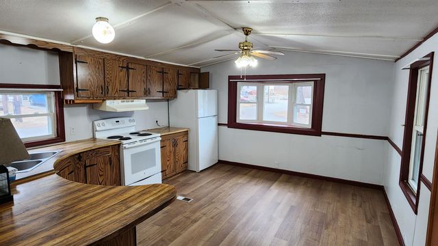 89 Morways Park, Charlestown, NH 03603
