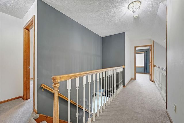 1480 E Sleepy Hollow Drive, Olathe, KS 66062