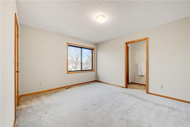 1480 E Sleepy Hollow Drive, Olathe, KS 66062