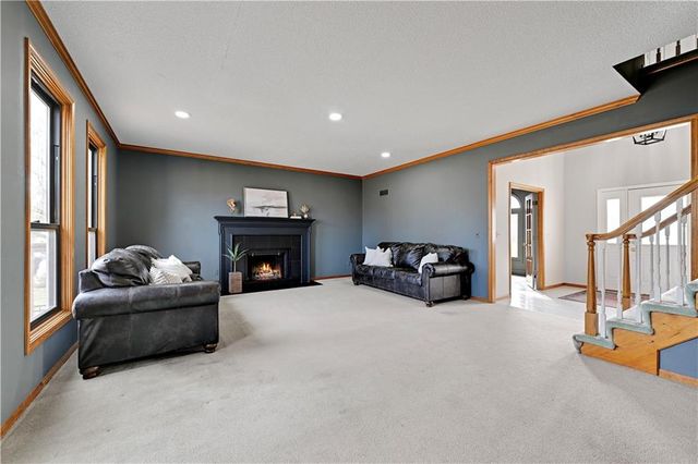 1480 E Sleepy Hollow Drive, Olathe, KS 66062