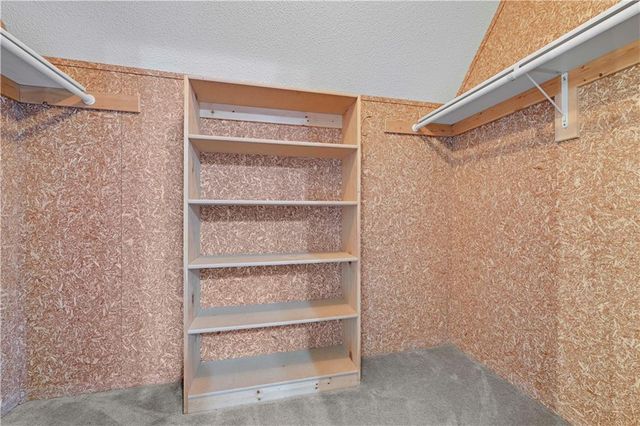 1480 E Sleepy Hollow Drive, Olathe, KS 66062