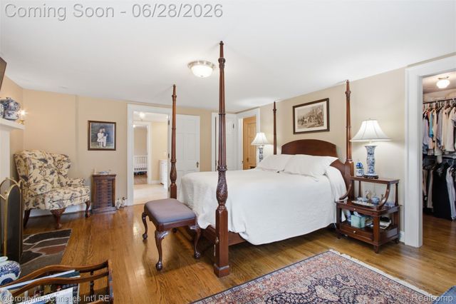 485 Westwood Drive, Bloomfield Hills, MI 48301