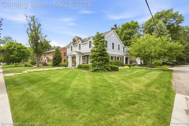 485 Westwood Drive, Bloomfield Hills, MI 48301