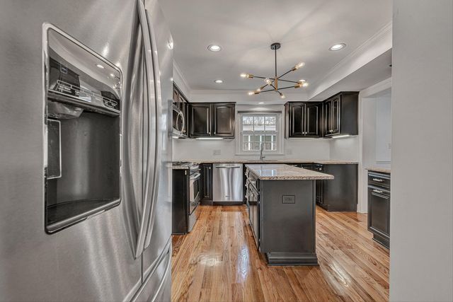 3725 Dogwood LN, Roanoke, VA 24015