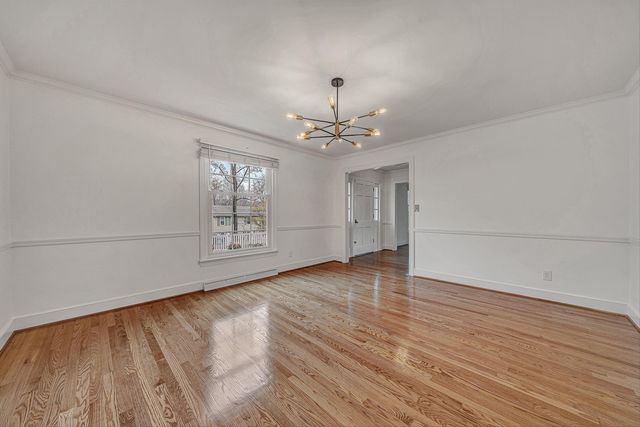 3725 Dogwood LN, Roanoke, VA 24015