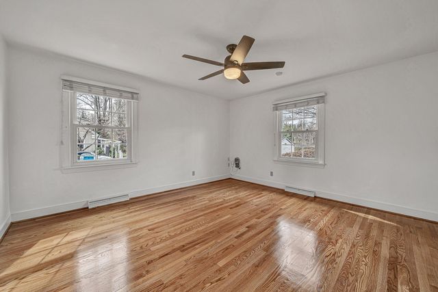 3725 Dogwood LN, Roanoke, VA 24015