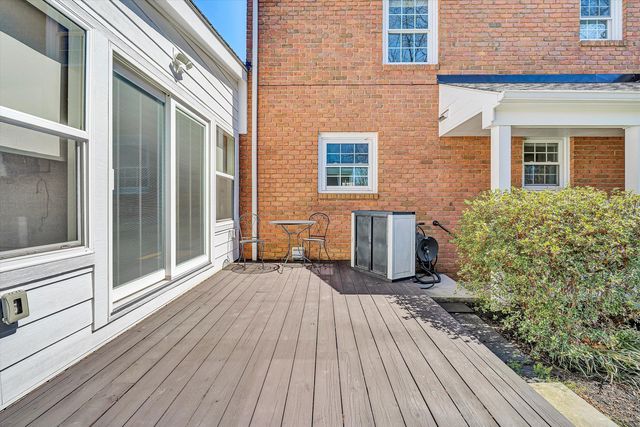 3725 Dogwood LN, Roanoke, VA 24015