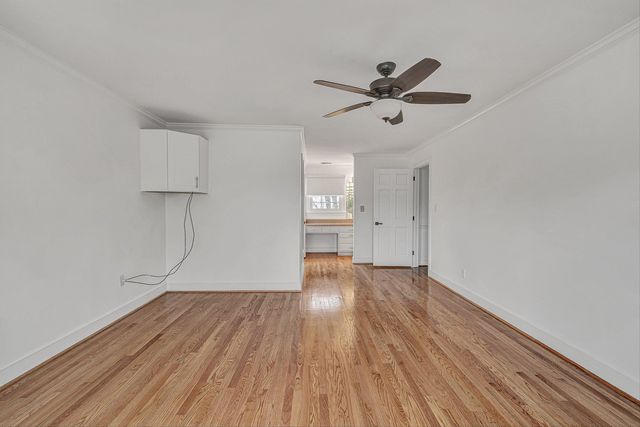 3725 Dogwood LN, Roanoke, VA 24015