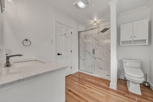 3725 Dogwood LN, Roanoke, VA 24015