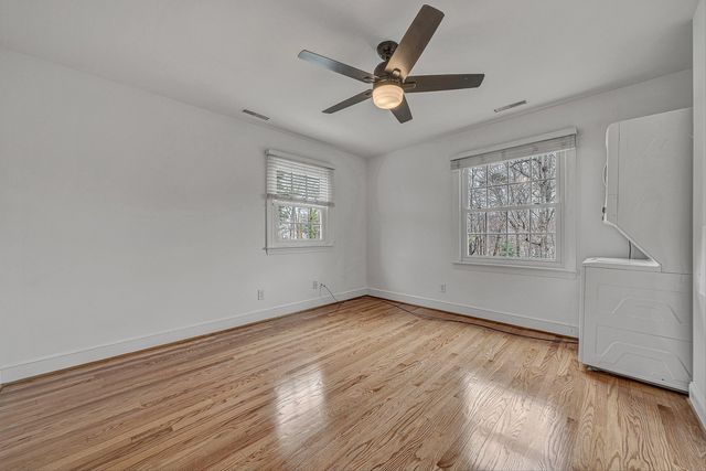 3725 Dogwood LN, Roanoke, VA 24015