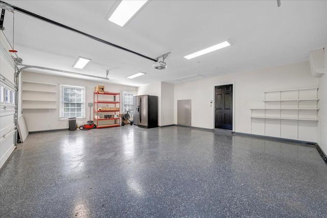 3725 Dogwood LN, Roanoke, VA 24015