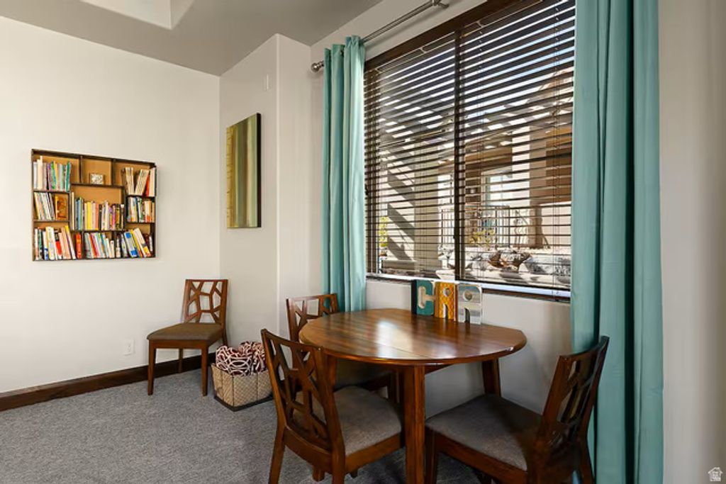 Image 13 of property listing at 4177 E CORAL DR, Washington, UT 84780