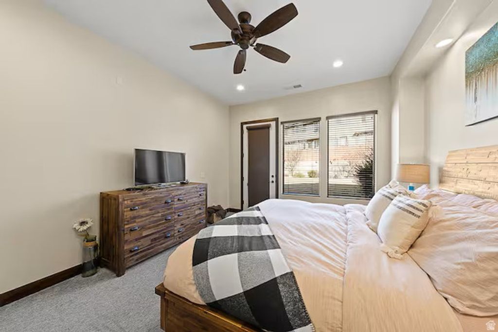 Image 17 of property listing at 4177 E CORAL DR, Washington, UT 84780