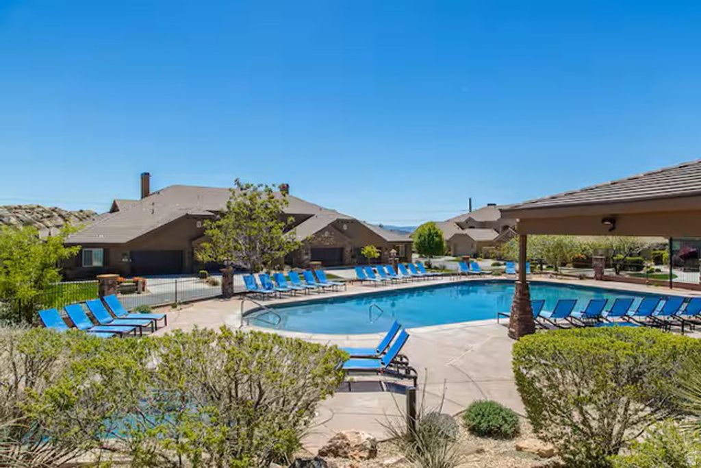 Image 28 of property listing at 4177 E CORAL DR, Washington, UT 84780