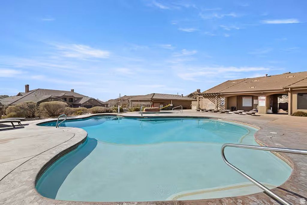 Image 29 of property listing at 4177 E CORAL DR, Washington, UT 84780