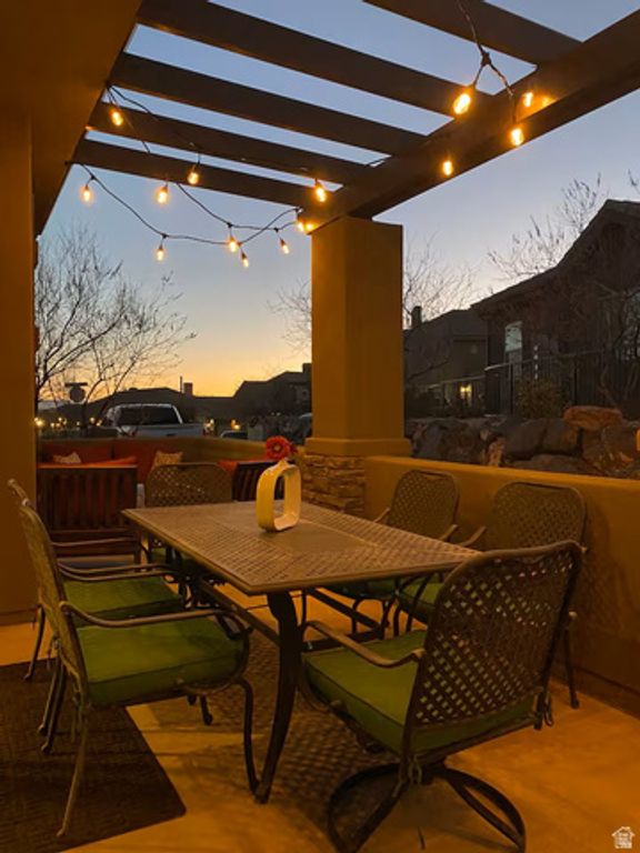 Image 4 of property listing at 4177 E CORAL DR, Washington, UT 84780