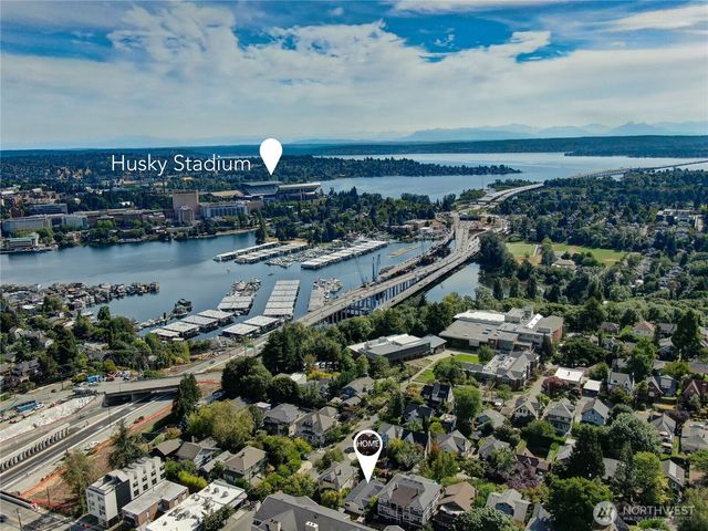 2353 Federal Avenue E, Seattle, WA 98102
