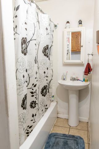 99 Hoover Street, Newark, OH 43055