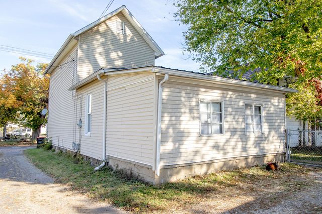 99 Hoover Street, Newark, OH 43055