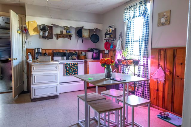 99 Hoover Street, Newark, OH 43055