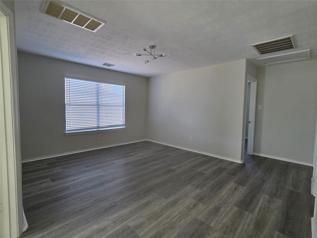 6915 Great Oaks Shadow Drive, Houston, TX 77083