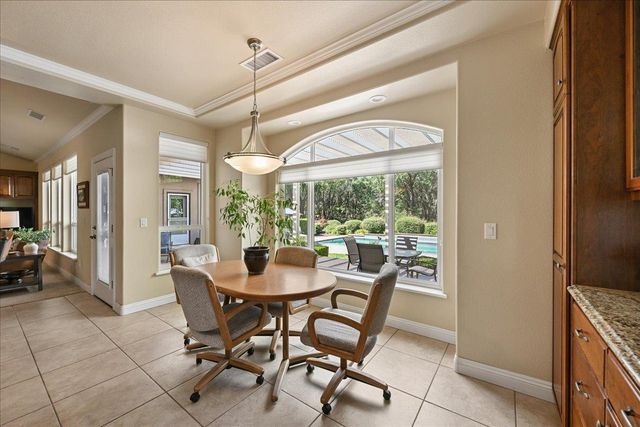 13700 Blackwood Way, Auburn, CA 95602