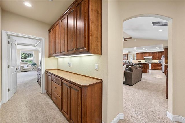 13700 Blackwood Way, Auburn, CA 95602