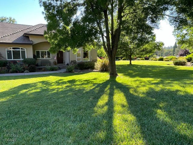 13700 Blackwood Way, Auburn, CA 95602