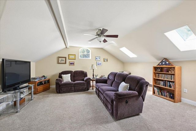 13700 Blackwood Way, Auburn, CA 95602