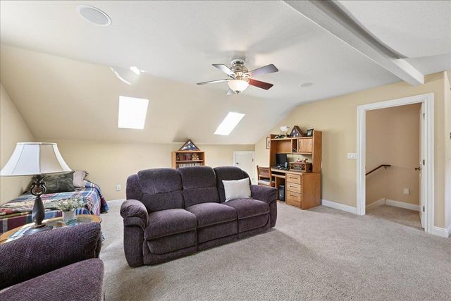 13700 Blackwood Way, Auburn, CA 95602