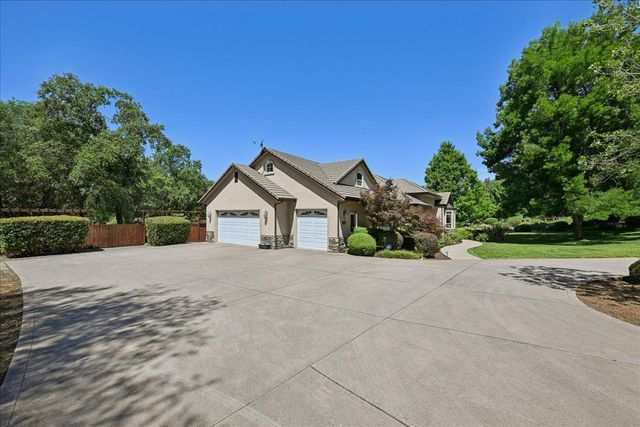 13700 Blackwood Way, Auburn, CA 95602