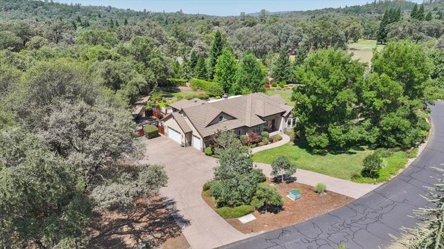 13700 Blackwood Way, Auburn, CA 95602