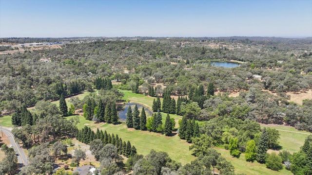13700 Blackwood Way, Auburn, CA 95602