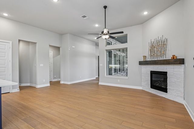 4817 Forest Crest Parkway, Arlington, TX 76005
