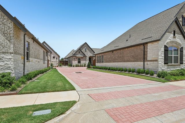 4817 Forest Crest Parkway, Arlington, TX 76005