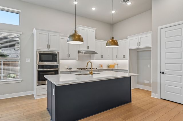 4817 Forest Crest Parkway, Arlington, TX 76005