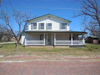 300 N Pecan Street, Ranger, TX 76470