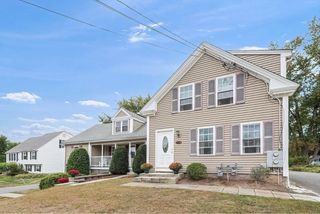 146 Hayden Rowe A, Hopkinton, MA 01748
