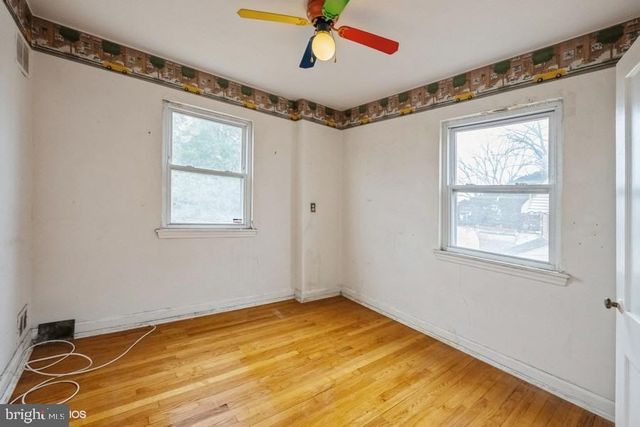 2428 S DAKOTA AVE NE, Washington, DC 20018