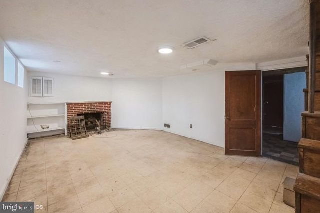 2428 S DAKOTA AVE NE, Washington, DC 20018