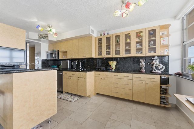 251 174th St 2302, Sunny Isles Beach, FL 33160