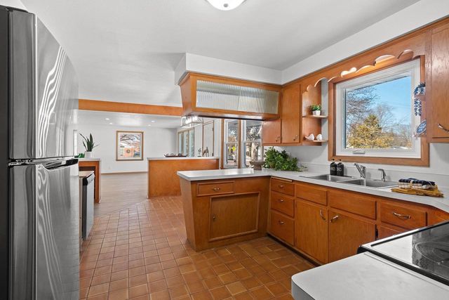 1235 W FRANCES STREET, Appleton, WI 54914