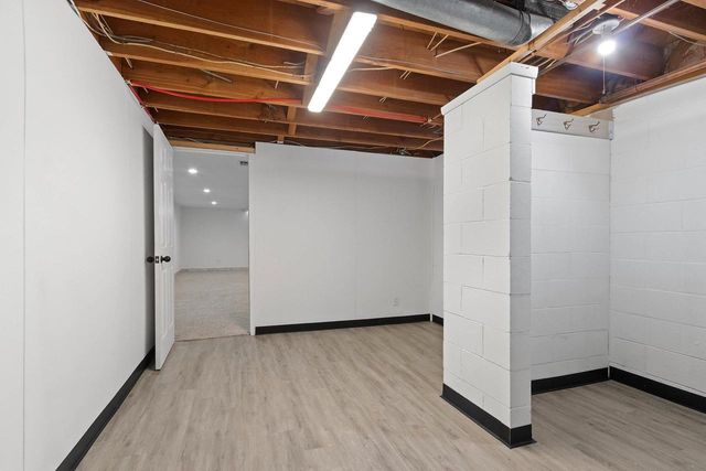 1235 W FRANCES STREET, Appleton, WI 54914