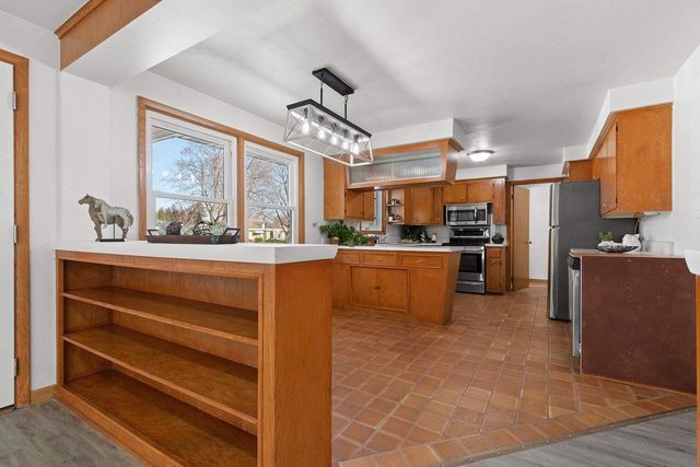 1235 W FRANCES STREET, Appleton, WI 54914