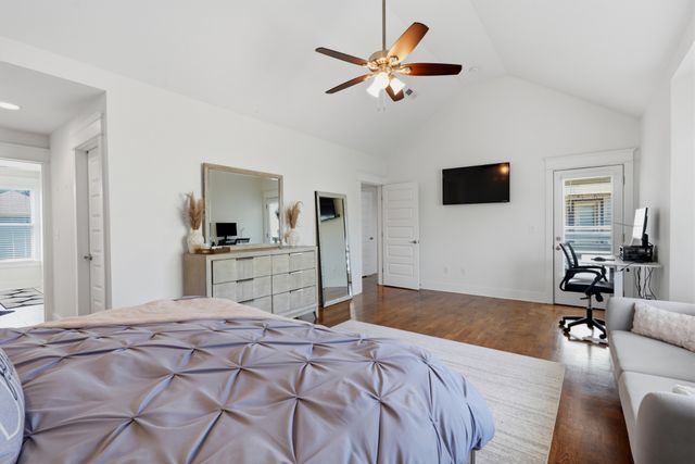 906B Delmas Ave, Nashville, TN 37216
