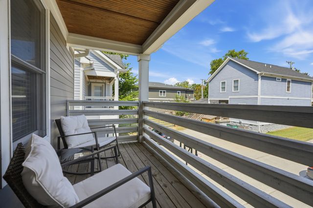 906B Delmas Ave, Nashville, TN 37216
