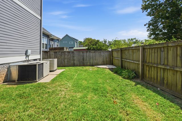 906B Delmas Ave, Nashville, TN 37216