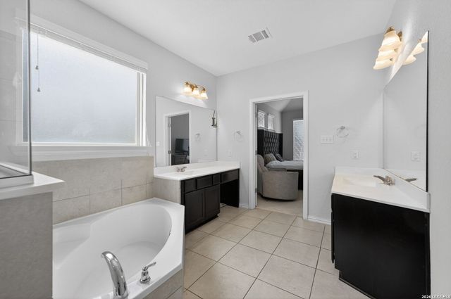2805 CHENEY RD, Schertz, TX 78108