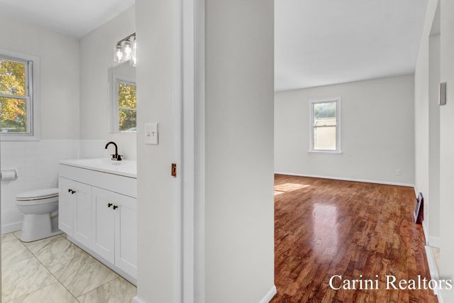 3383 Flamingo Avenue SW, Wyoming, MI 49509