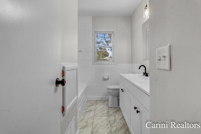 3383 Flamingo Avenue SW, Wyoming, MI 49509